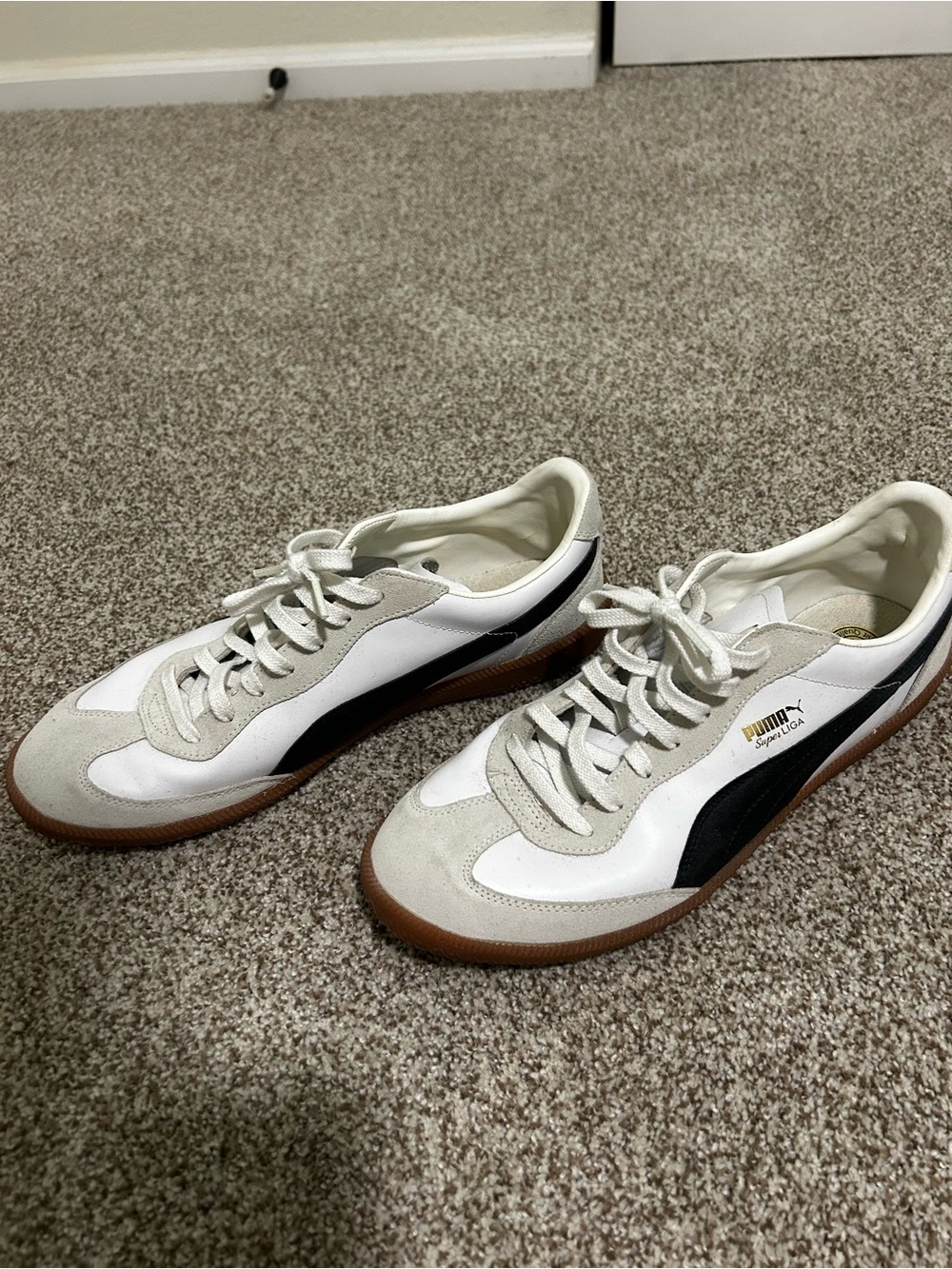 Puma Men's White, Black & Gum Low-Top Sneakers - Picture 2 of 5